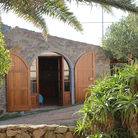 Rena Garden Appartement *